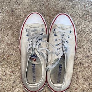 white converse low top shoes